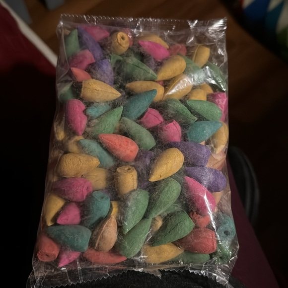 Backflow Incense Cones - Picture 5 of 5